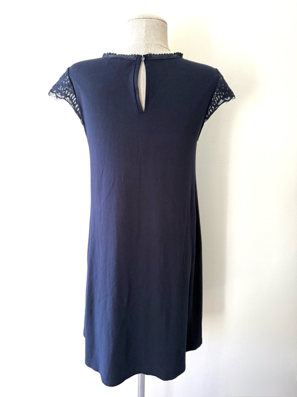 LOFT Navy Blue Lace Yoke Cap Sleeve Mini Swing Dress A-Line Crochet Detail Sz S - Picture 10 of 14